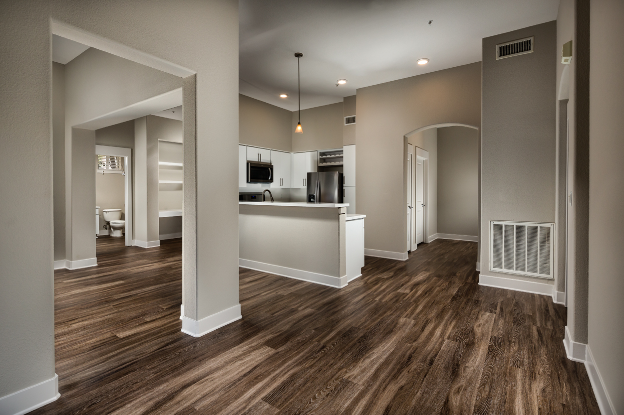 The Madison at Town Center Luxury Valencia Apartments