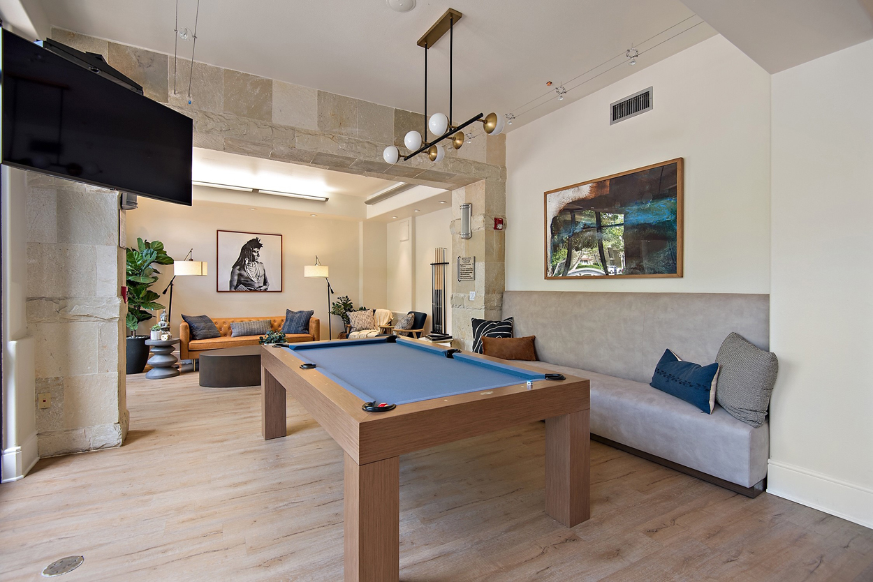 The Madison at Town Center Luxury Valencia Apartments