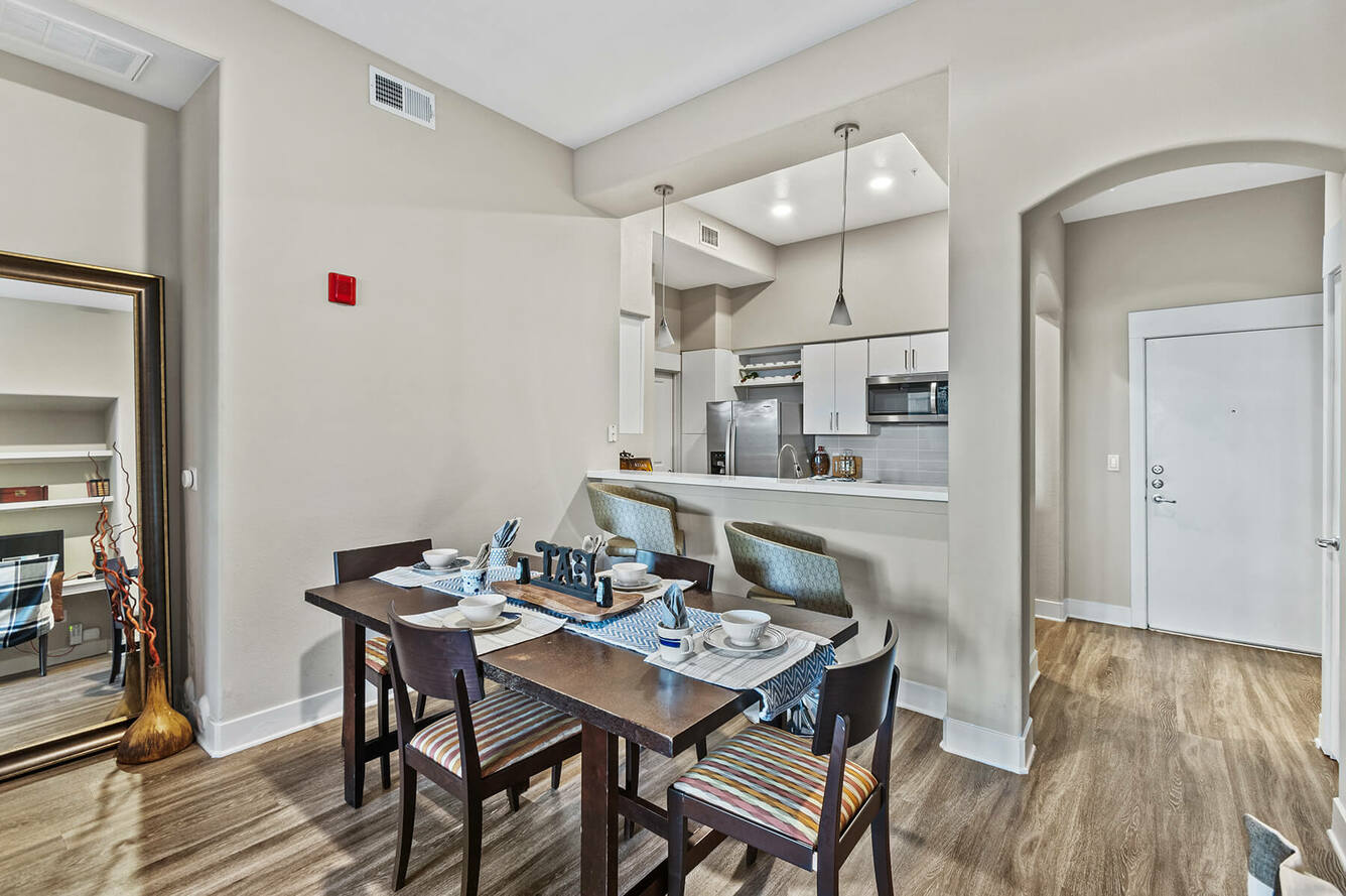 The Madison at Town Center Luxury Valencia Apartments